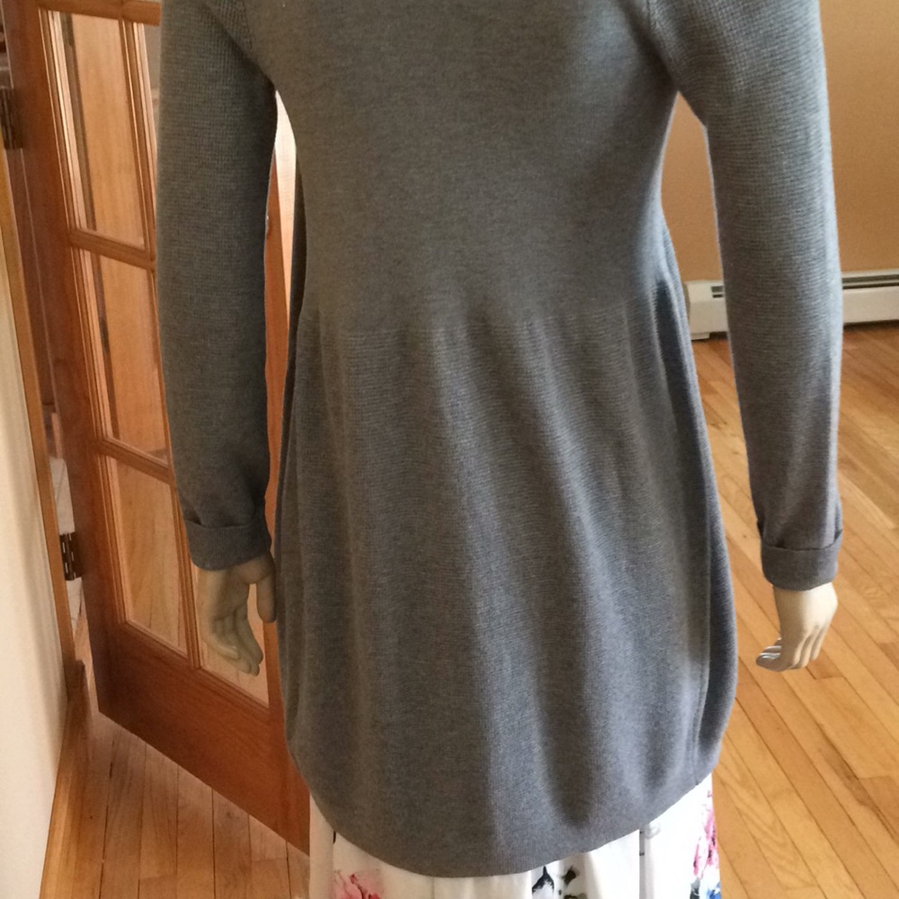Sweater - Picture 6 of 8